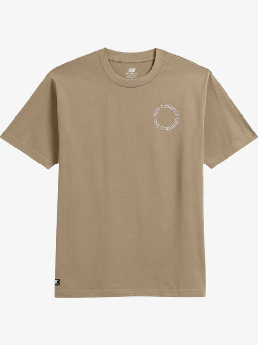 Remera New Balance QT Circular Logo Beige