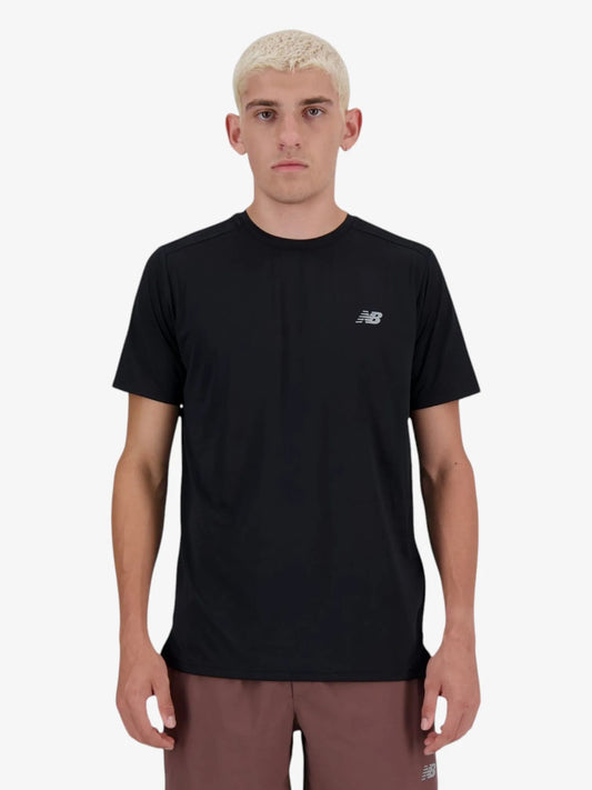 Remera New Balance Sport Essentials Negro