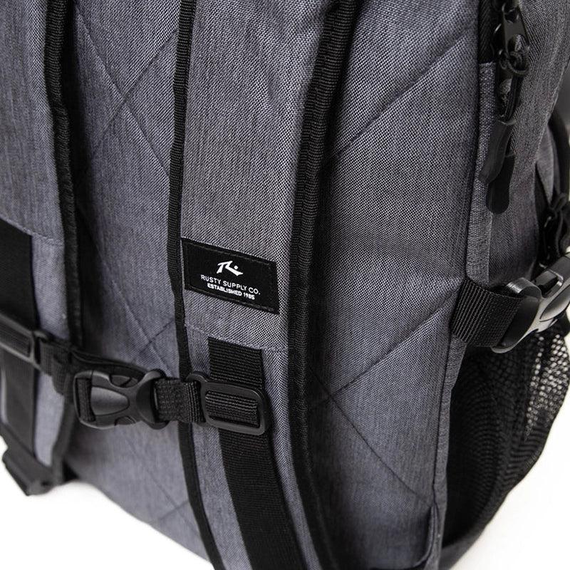 Mochila Rusty Picnic Backpack Gris Oscuro - Indy