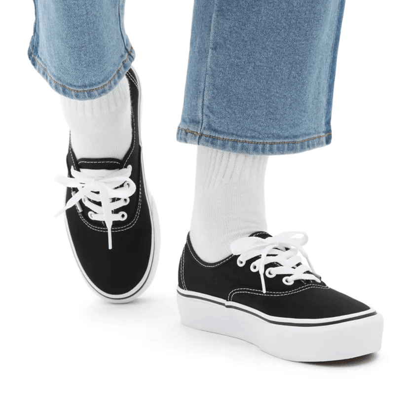 Zapatillas Vans Authentic Platform Negro Blanco - Indy